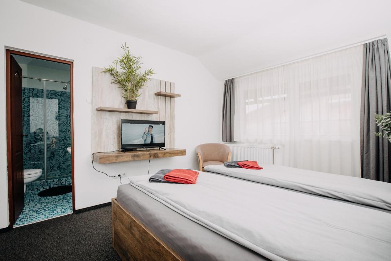 Palya Hotel Gheorgheni  Dış mekan fotoğraf